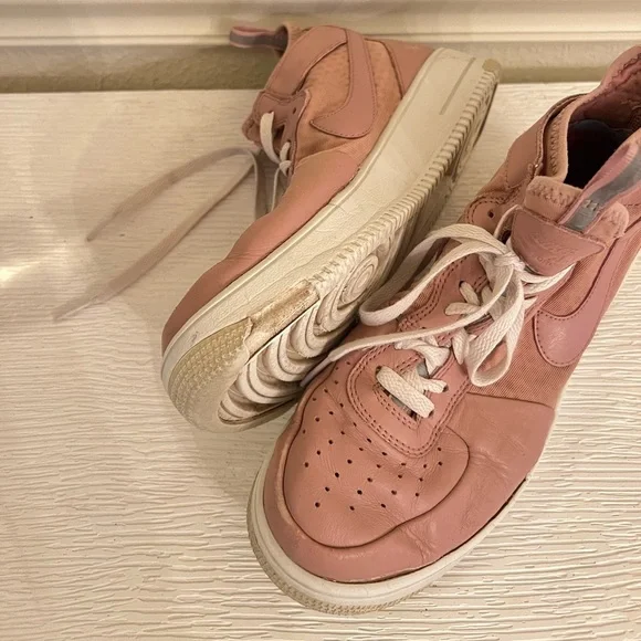 Nike W Air Force 1 Ultraforce Mid Womens
864025-600, Pink size 8 - Picture 5 of 7